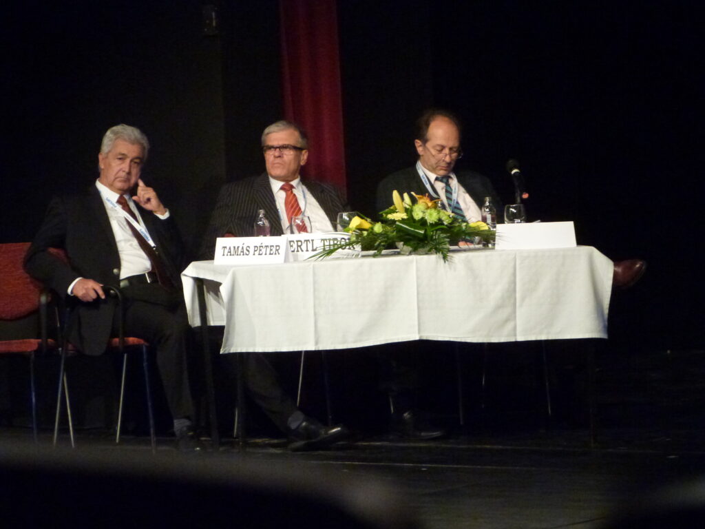 Perinat. Kongr. Szombathelyen; Ertl Tibor, Pajor Attila professzorok társaságában; 2012